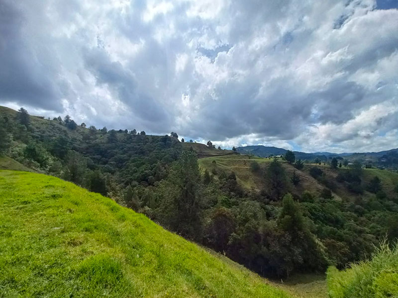 Lote en venta en el Retiro Pantanillo