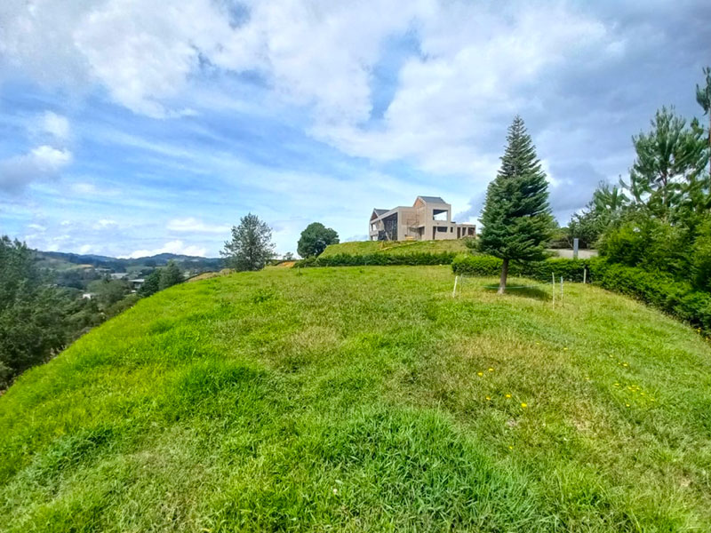 Lote en venta en el Retiro Pantanillo